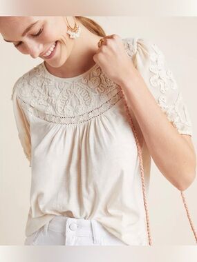 Anthropologie Embroidered Delilah Ivory Blouse in Small